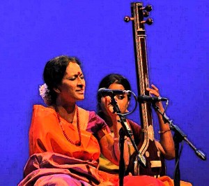 bombay_jayashree_520x462