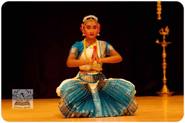 Vijaya_Arangetram_2020-13_620x412