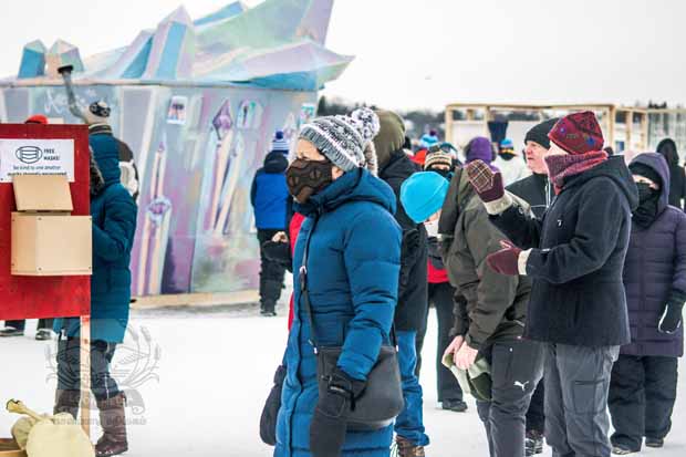 LAKE HARRIET KITE FESTIVAL 22JAN2022 - 076_620X413