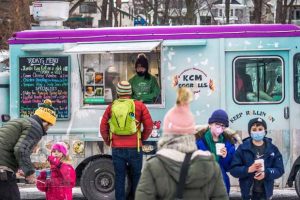 LAKE HARRIET KITE FESTIVAL 22JAN2022 - 201_620X413