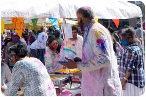 HOLI MILAN MANDIR 20MAR2022 - 037_620X413