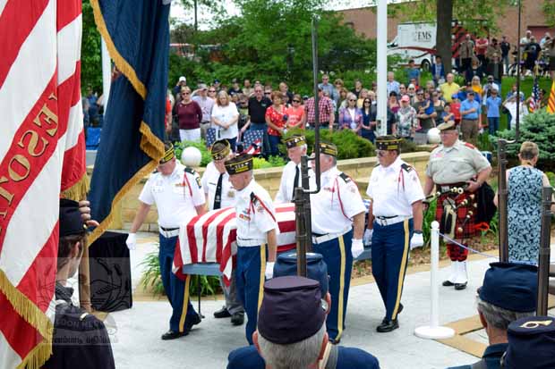 WOODBURY MEMORIAL DAY SERVICE 30MAY2022 - 064_620X413