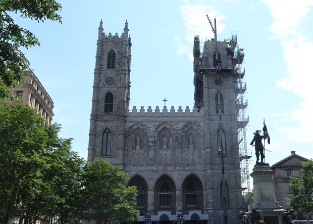 montreal_notredam_0_620x443