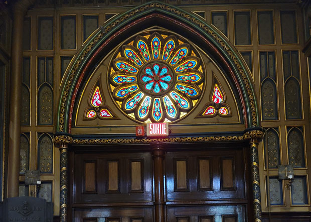 montreal_notredam_4_620x443