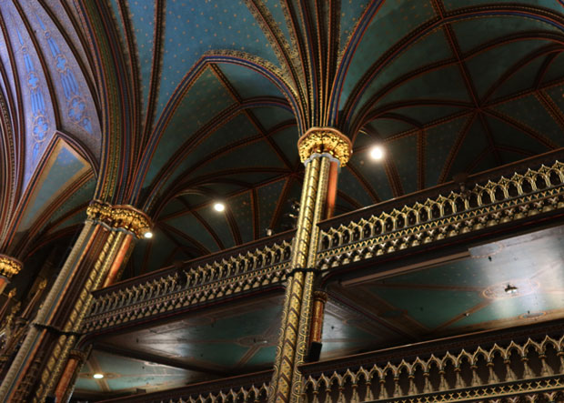 montreal_notredam_7_620x443