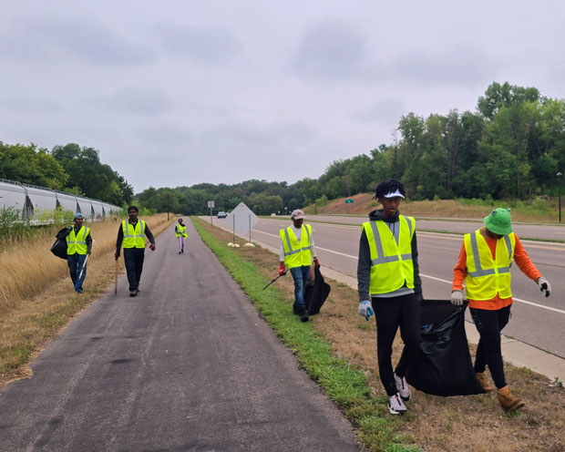 Adopt-a-highway-3_620x496