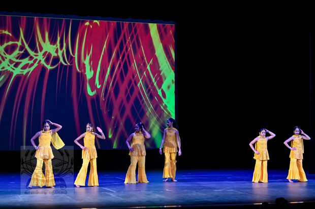 HSMN HOLI 16MAR2024 - PA0358_620X413