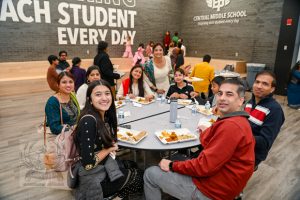 HSMN HOLI 16MAR2024 - PA0954_620X413