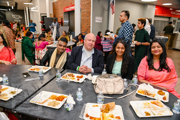 HSMN HOLI 16MAR2024 - PA0983_620X413