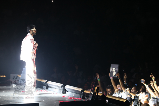 Anirudh Concert Chicago 2024 - 15_620x413